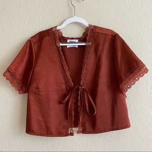 Princess Polly rust brown “Vintage Tie Up” top size 2